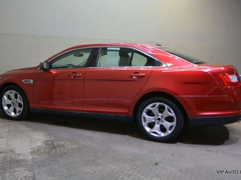 Used 2011 Ford Taurus SEL w/ 202A Rapid Spec Order Code FWD image 5