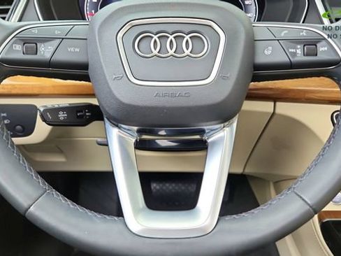 Used 2022 Audi Q5 2.0T Premium Plus w/ Premium Plus Package AWD/4WD image 39