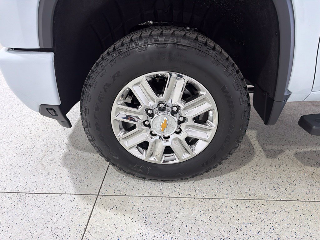 New 2026 Chevrolet Silverado 2500 High Country w/ Technology Package AWD/4WD image 32