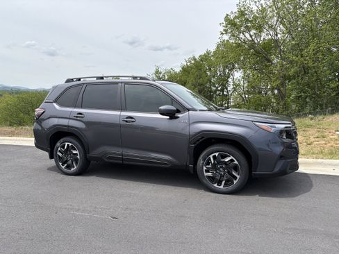 New 2026 Subaru Forester Touring AWD/4WD image 7
