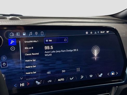 New 2026 Chevrolet Equinox EV LT AWD/4WD image 16