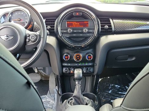 Used 2016 MINI Cooper S FWD image 12