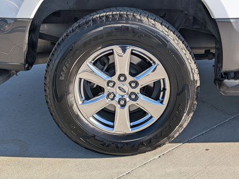 Used 2017 Ford F150 XLT w/ Equipment Group 302A Luxury image 12