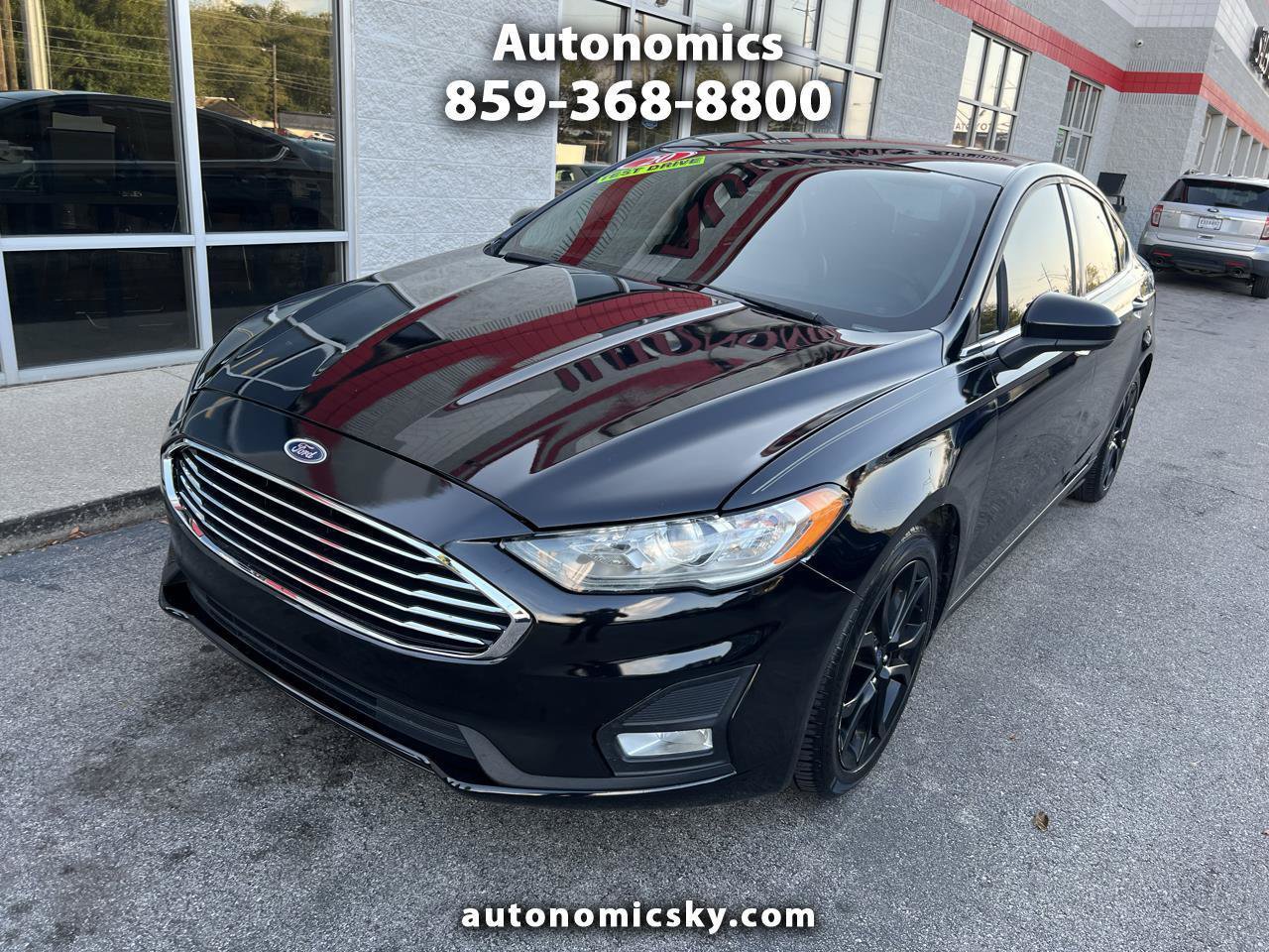 Used 2020 Ford Fusion SE w/ Equipment Group 151A FWD image 1