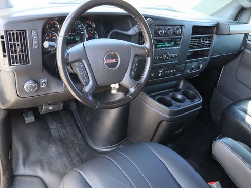 Used 2023 GMC Savana 3500 w/ Power Convenience Package image 10