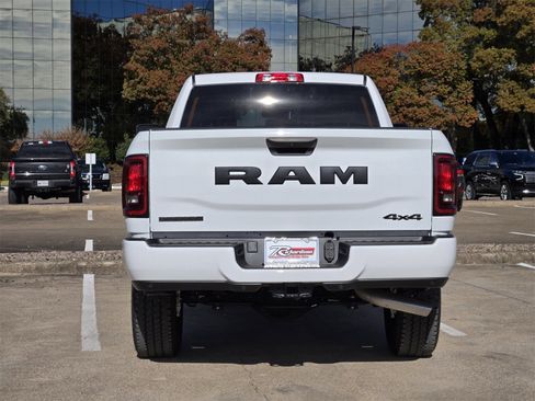 New 2025 RAM 2500 Big Horn image 5