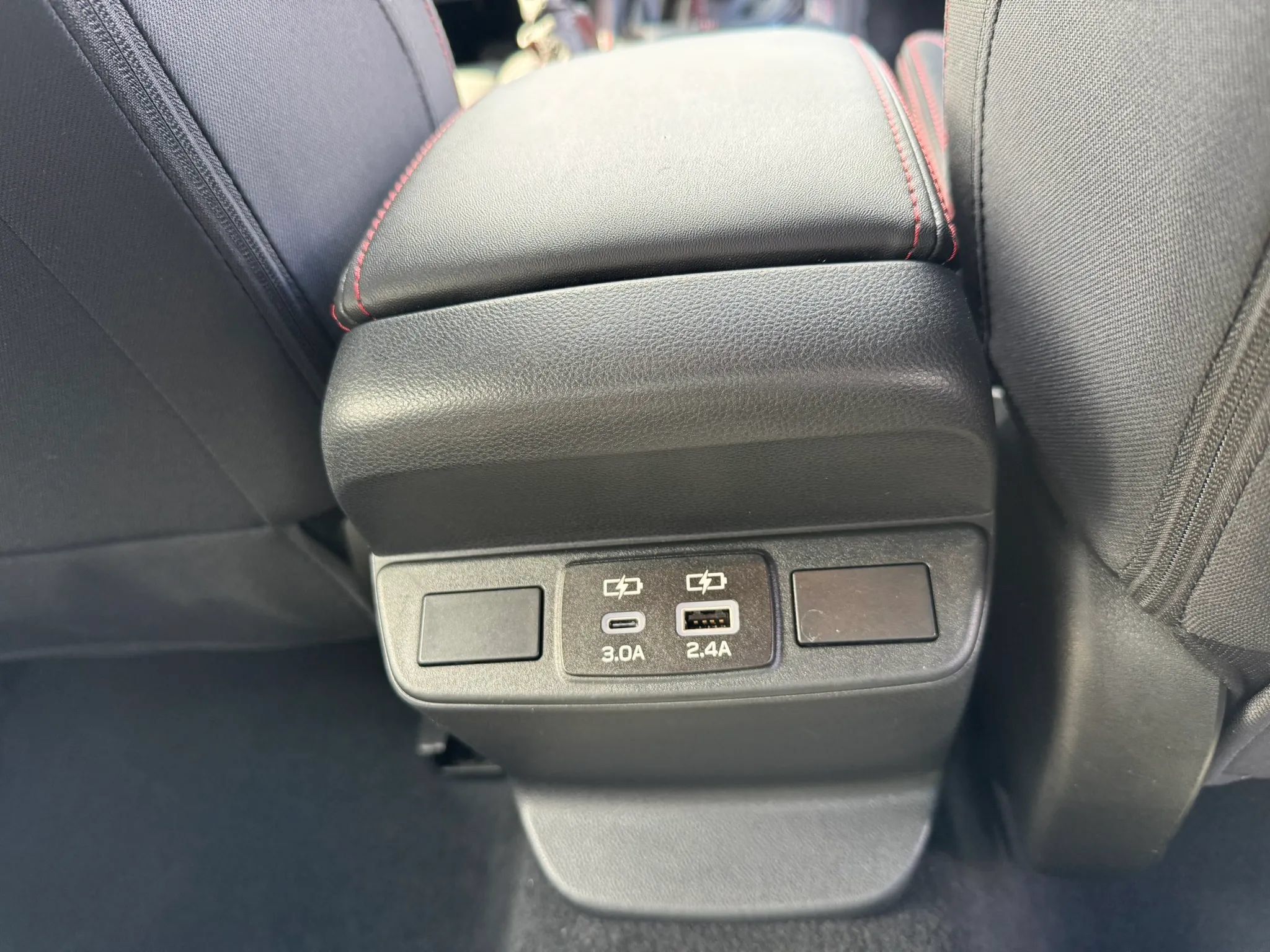 Used 2025 Subaru WRX Premium AWD/4WD image 32