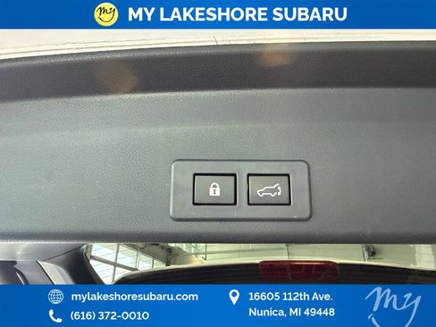 Used 2020 Subaru Ascent Limited w/ Technology Package AWD/4WD image 29