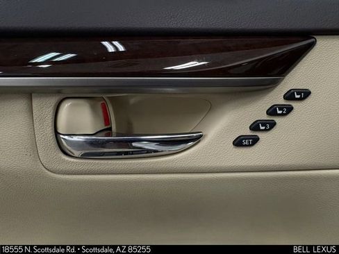 Used 2016 Lexus ES 350 w/ Navigation System Package FWD image 12