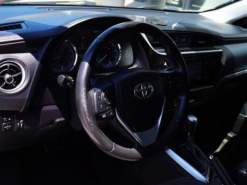 Used 2019 Toyota Corolla SE w/ Protection Package FWD image 38