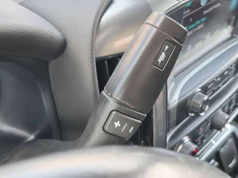 Used 2018 Chevrolet Silverado 1500 LT w/ All Star Edition AWD/4WD image 31