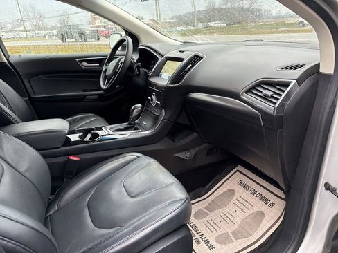 Used 2017 Ford Edge Titanium w/ Equipment Group 301A image 37