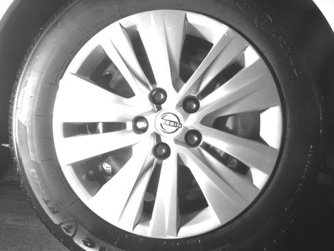 Used 2025 Nissan Sentra S FWD image 15