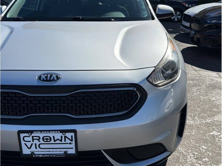 Used 2019 Kia Niro LX FWD image 24