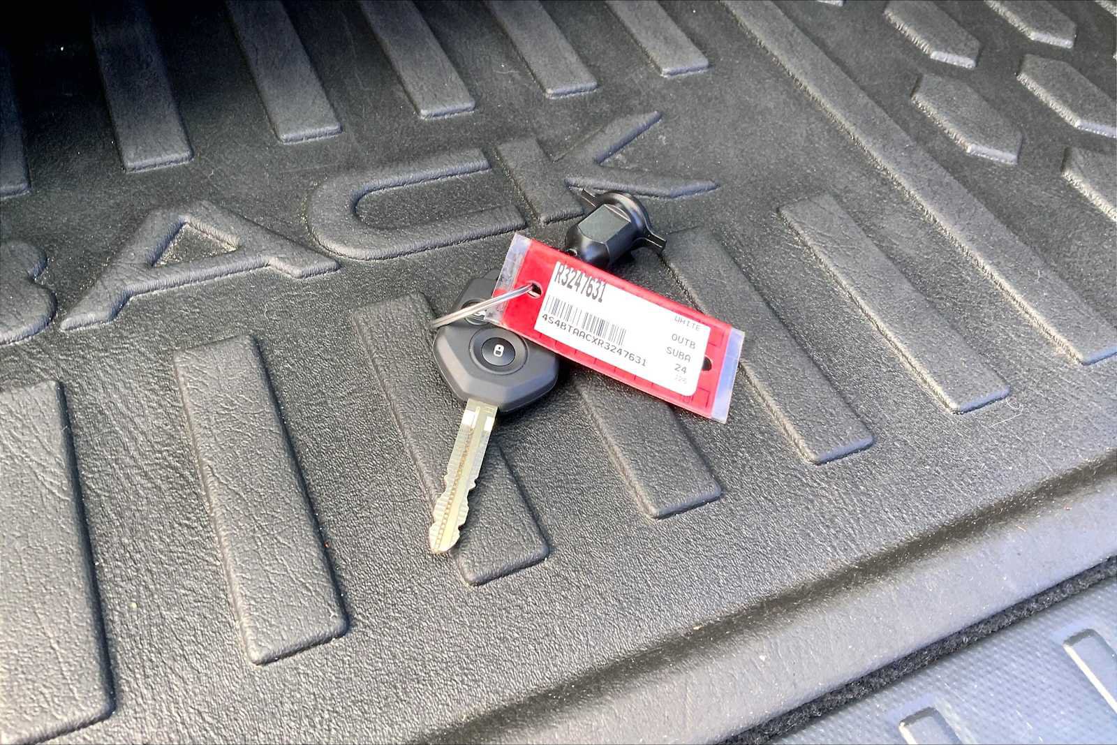 Certified 2024 Subaru Outback AWD/4WD image 14