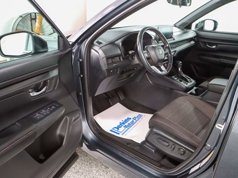 Used 2023 Honda CR-V Sport image 3