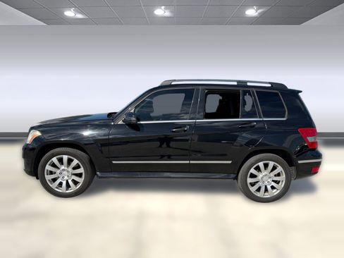 Used 2010 Mercedes-Benz GLK 350 2WD image 2