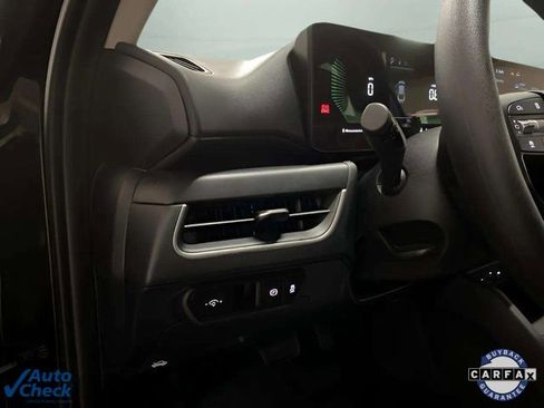 Used 2025 Kia K4 LX image 31