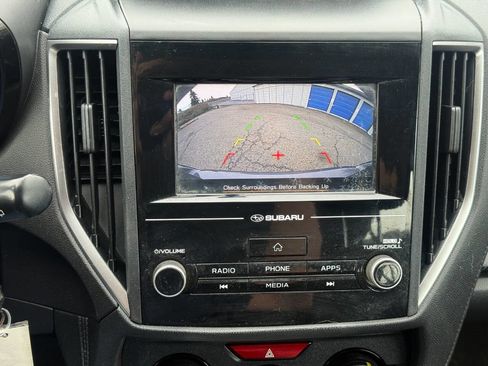 Used 2019 Subaru Impreza 2.0i image 18
