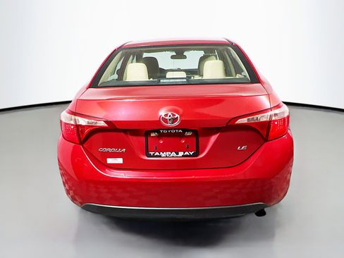Used 2018 Toyota Corolla LE image 6