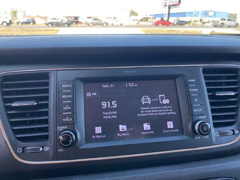 Used 2019 Kia Sedona EX image 20