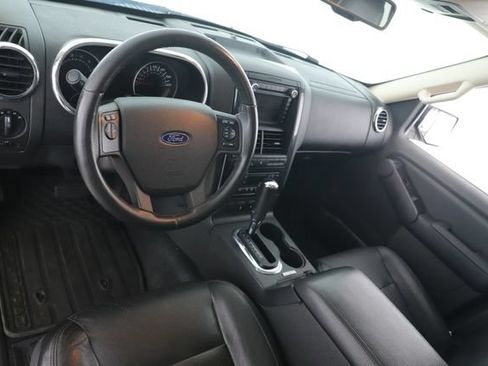 Used 2010 Ford Explorer Sport Trac Limited AWD/4WD image 17