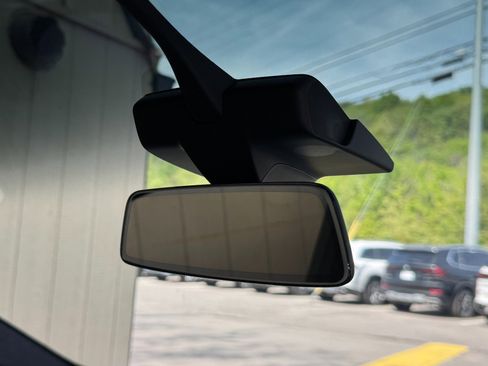 Used 2016 Tesla Model X Performance image 33