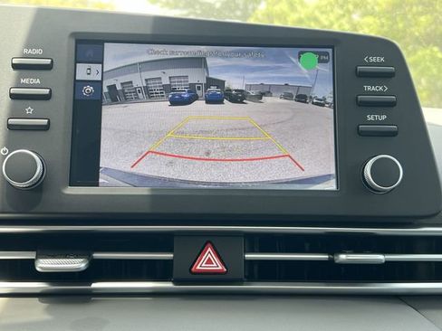 New 2026 Hyundai Elantra Sport FWD image 11