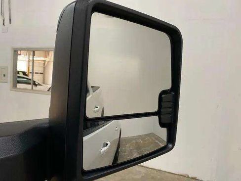 Used 2025 Chevrolet Silverado 2500 LT AWD/4WD image 93