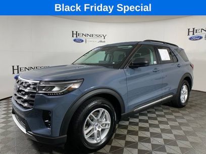 Used 2025 Ford Explorer Active w/ Active Comfort Package