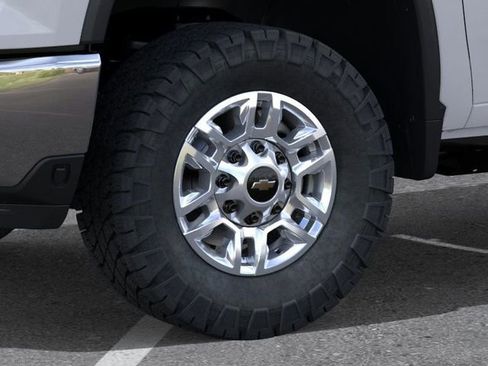 New 2026 Chevrolet Silverado 2500 LT image 9