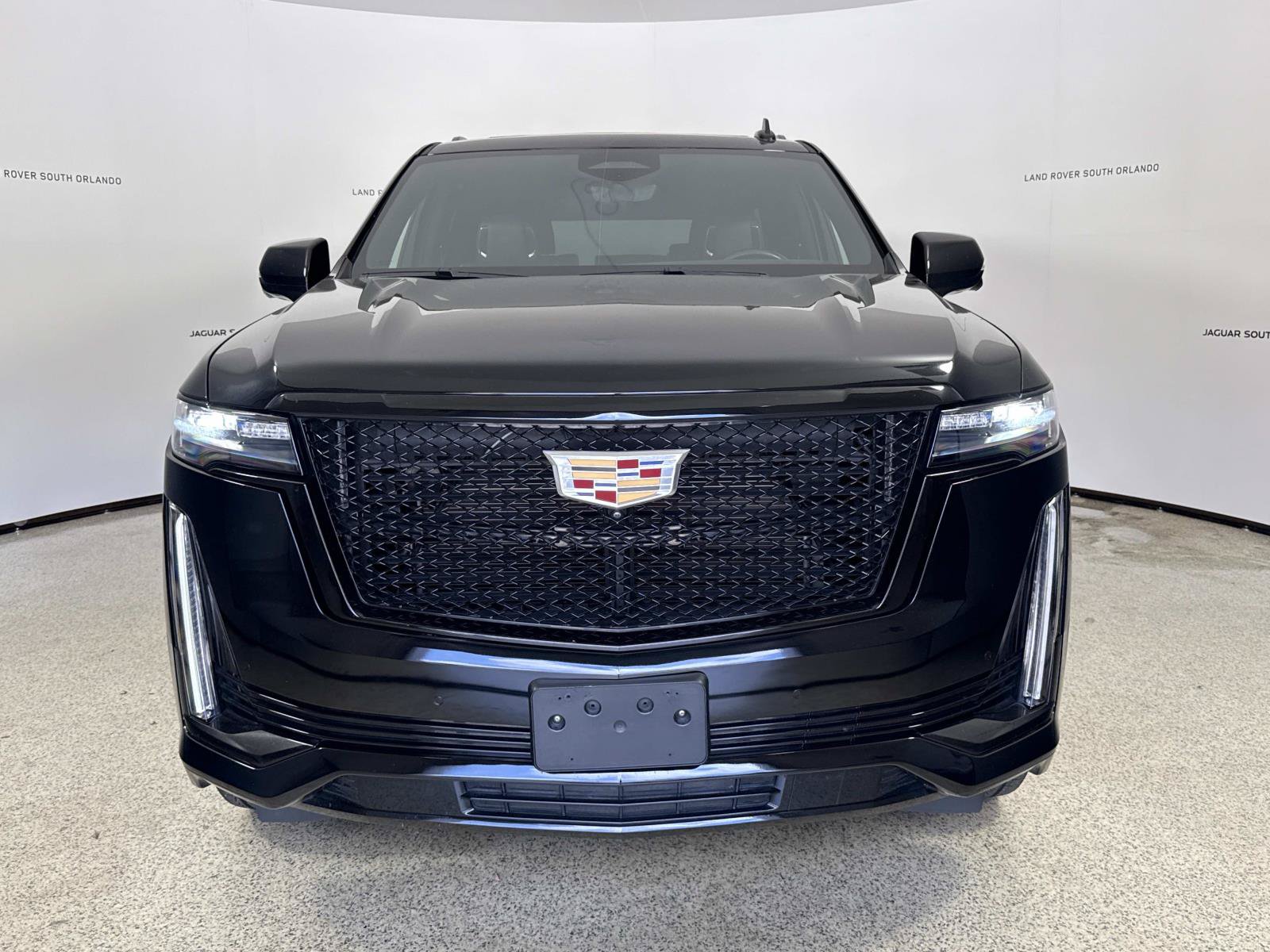 Used 2024 Cadillac Escalade Sport AWD/4WD image 8