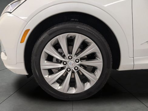 Certified 2024 Buick Envista Avenir FWD image 3