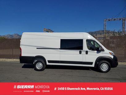 New 2026 RAM ProMaster 3500 w/ Crew Van Package