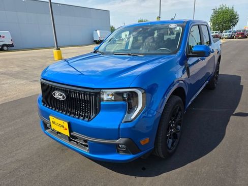 Used 2025 Ford Maverick Lobo AWD/4WD image 2