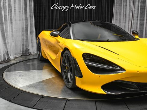 Used 2020 McLaren 720S Performance RWD image 54