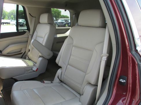 Used 2020 GMC Yukon Denali w/ Open Road Package AWD/4WD image 25