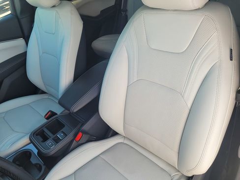 New 2025 Ford Mustang Mach-E Premium image 8