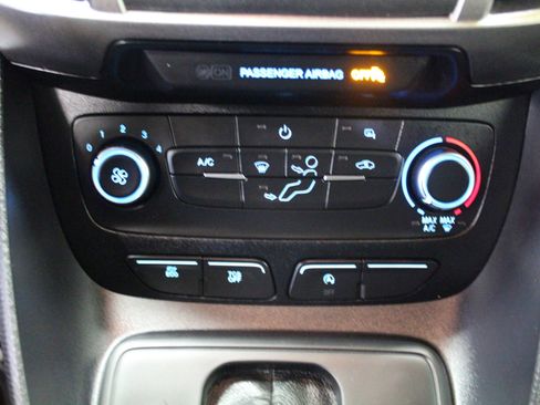 Used 2023 Ford Transit Connect XL image 14