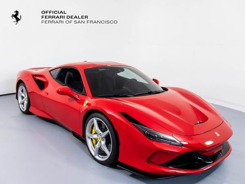 Certified 2022 Ferrari F8 Tributo image 1