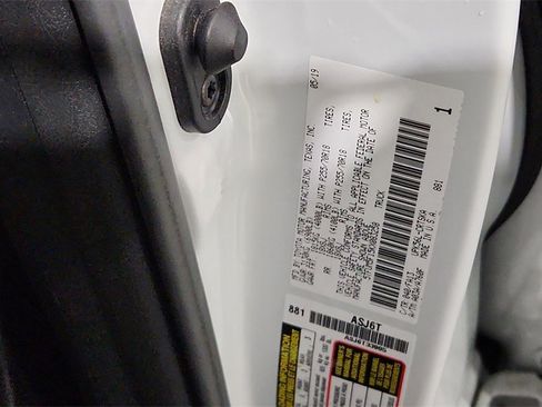 Used 2019 Toyota Tundra SR image 26