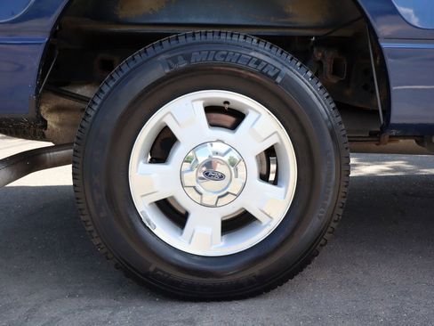 Used 2012 Ford F150 XLT w/ XLT Convenience Pkg image 44