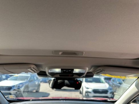 Used 2025 Subaru Crosstrek 2.5i Limited w/ Popular Package #3A image 21