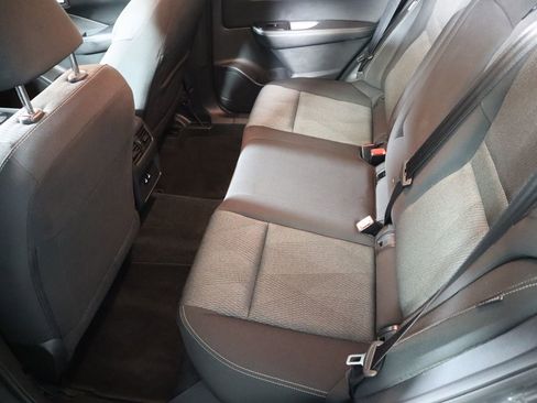 Used 2025 Nissan Rogue SV image 25