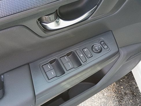 Used 2026 Honda CR-V EX image 17
