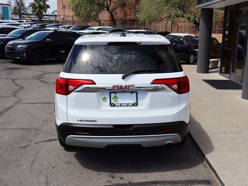 Used 2019 GMC Acadia SLE FWD image 10
