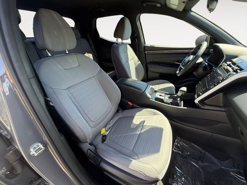 Used 2024 Hyundai Santa Cruz SEL FWD image 19