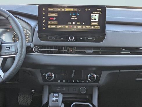 New 2026 Mitsubishi Outlander SE image 16