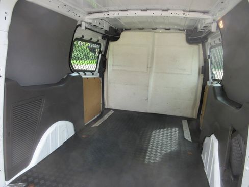 Used 2023 Ford Transit Connect XL FWD image 21