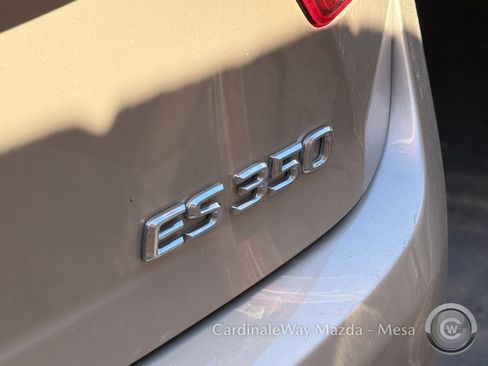 Used 2013 Lexus ES 350 w/ Premium Pkg image 9